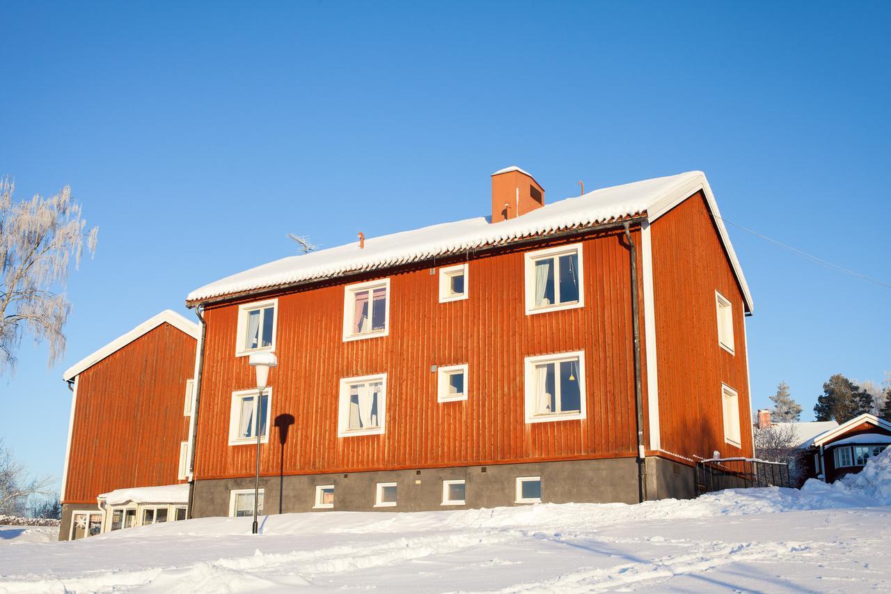 Helsingegarden Hostel Jarvso Luaran gambar