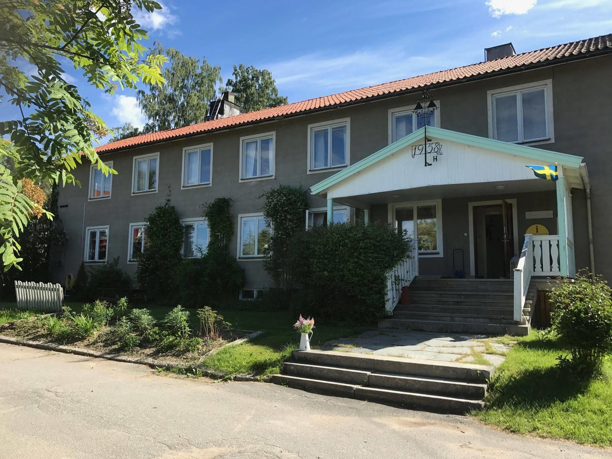 Helsingegarden Hostel Jarvso Luaran gambar